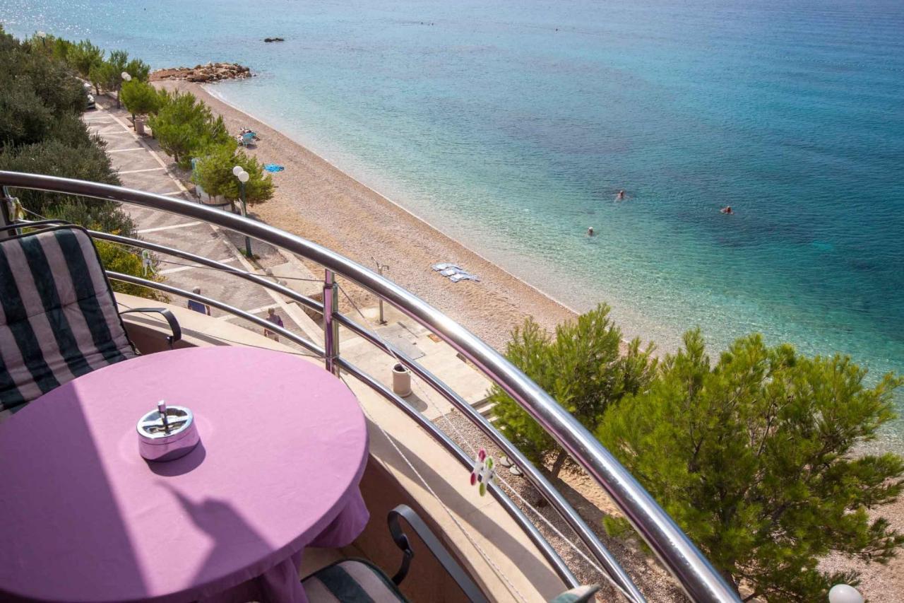 Apartments Marijan - Beachfront Tučepi エクステリア 写真